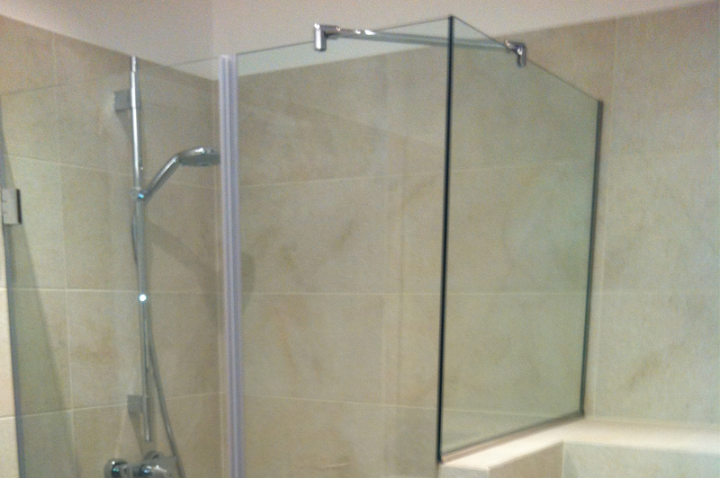 mamparas baño abatibles