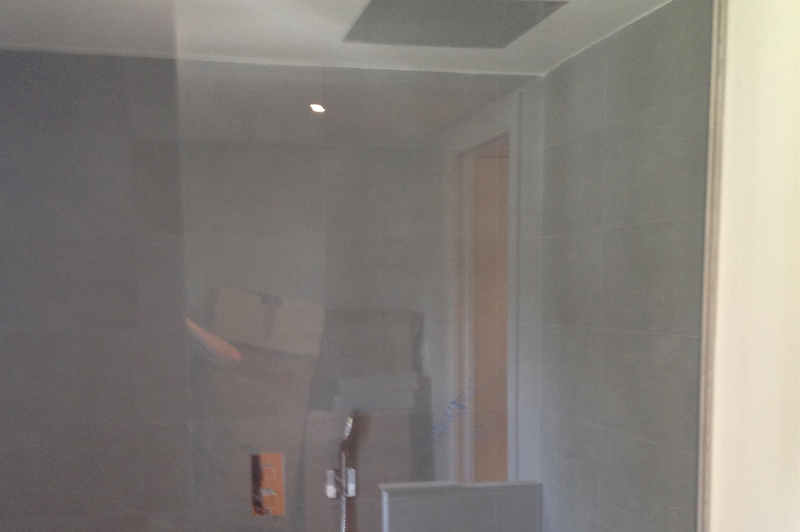 Mampara fija de baño